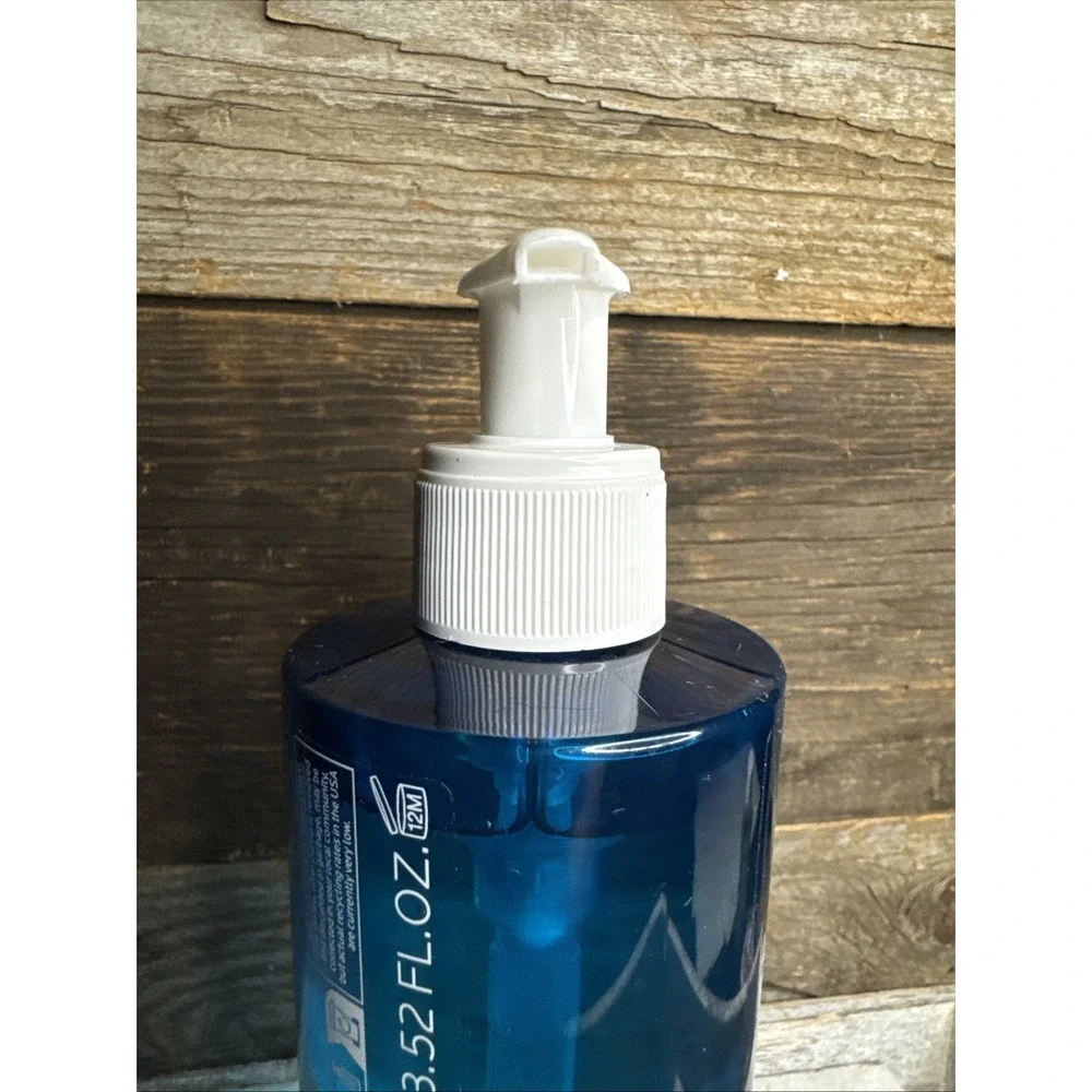 La Roche-Posay Effaclar Foaming Gel Cleanser 400ml |‎ MSRP = $25
